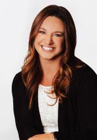 Megan Flowers headshot